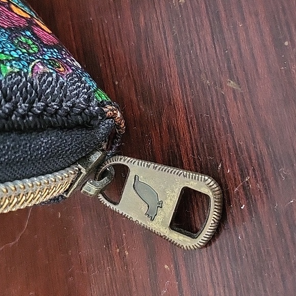 Sakroots Wallet - Picture 2 of 8